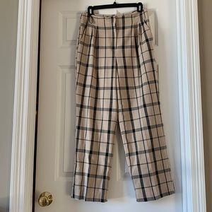 Primark beige and black trousers